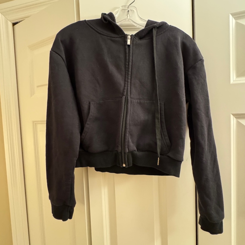 Germinate Women’s Black Zip-Up Cropped Hoodie Size Small